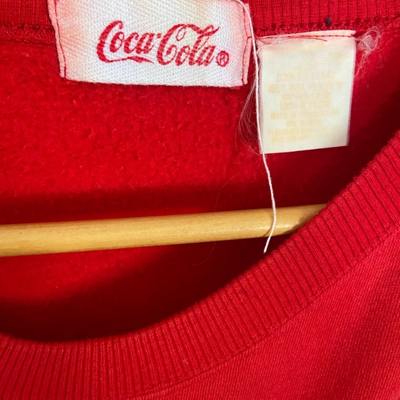 Coca Cola Vintage Red Speedboat Graphic Sweater - Picture 4 of 14